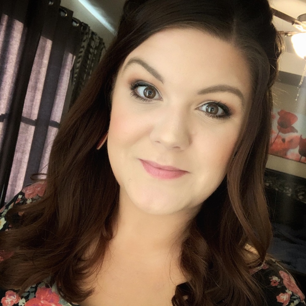 Meet your Posher, Gemma